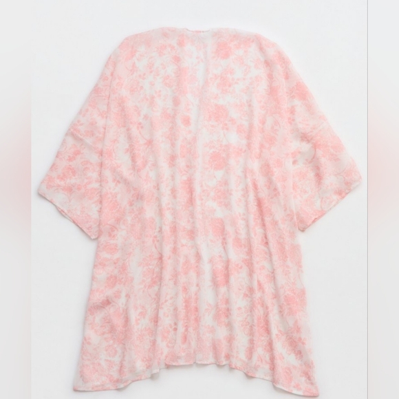 Aerie Pink‎ Ciffon Cape - Picture 2 of 9